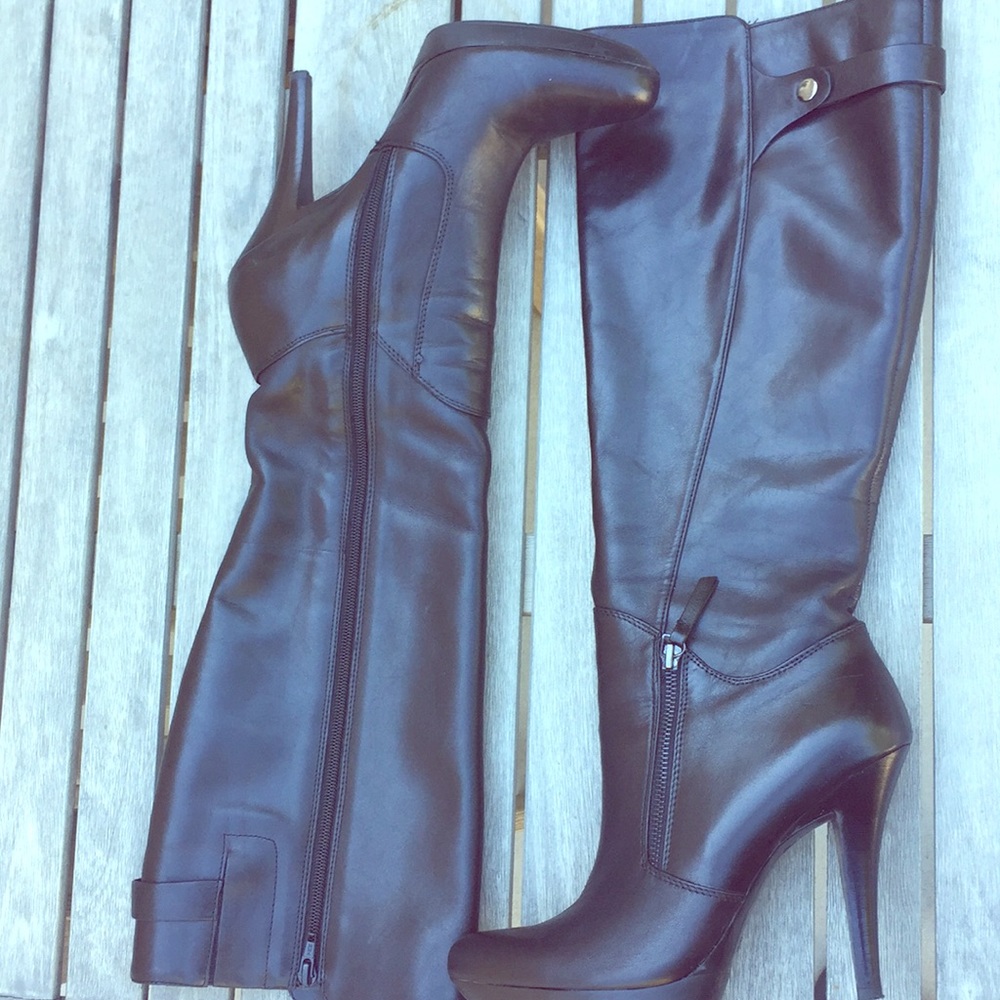 Nine West boots. Great condition!